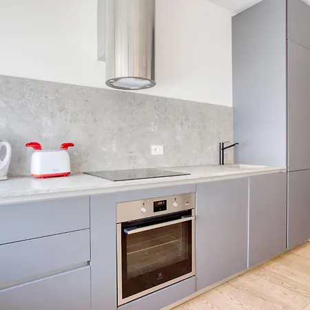 Easylife - - Torino - 64 P1n3 - Duomo Daire *